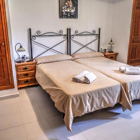 Hostal Rural De Cuadros Bedmar y Garciez エクステリア 写真