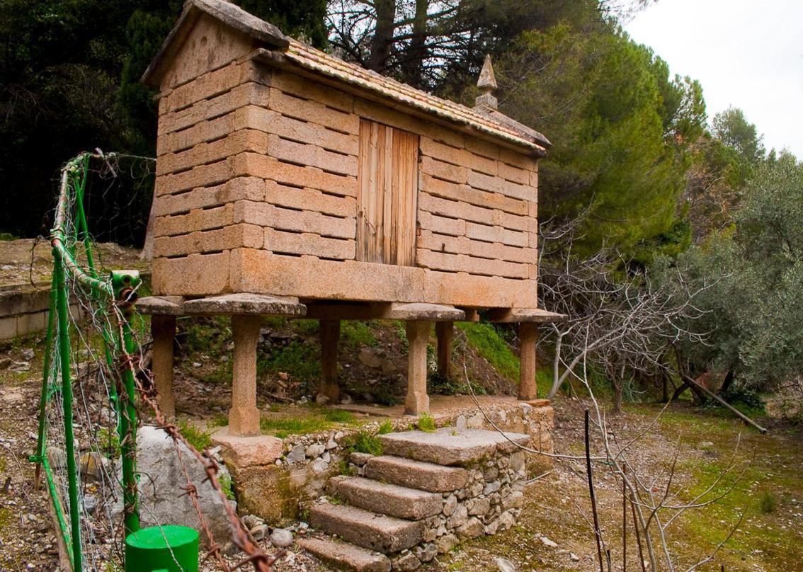 Hostal Rural De Cuadros Bedmar y Garciez エクステリア 写真